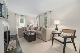 208 S Remington Rd, Columbus, OH 43209 - Photo 5