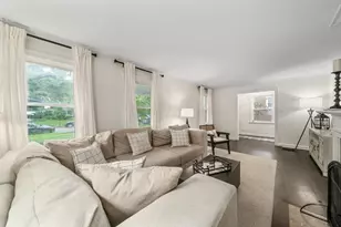 208 S Remington Rd, Columbus, OH 43209 - Photo 7