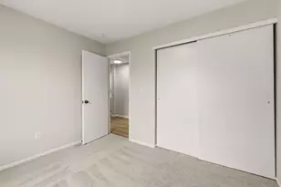 943 Robmeyer Dr, Columbus, OH 43207 - Photo 17