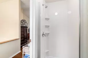 3720 Lifford Ct, Columbus, OH 43221 - Photo 17