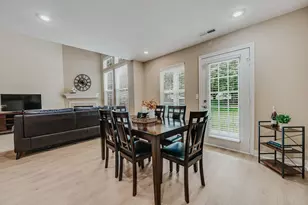 5033 Calais Dr, Columbus, OH 43221 - Photo 11