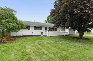 250 Gladys Ave, Newark, OH 43055 - Photo 1