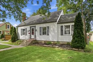 293 Pasadena Ave, Columbus, OH 43228 - Photo 9