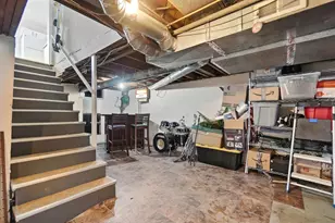 293 Pasadena Ave, Columbus, OH 43228 - Photo 37
