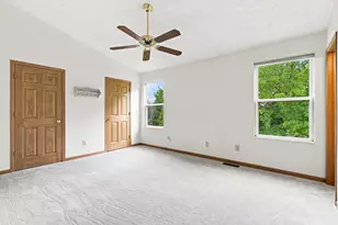 1544 Cottonwood Dr, Lewis Center, OH 43035 - Photo 19