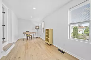 90 S Burgess Ave, Columbus, OH 43204 - Photo 39