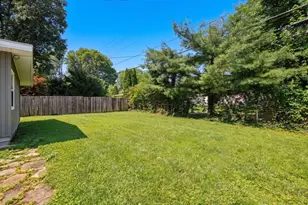 2450 Bristol Rd, Columbus, OH 43221 - Photo 27