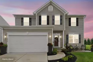 5698 Queen Victoria St, Groveport, OH 43125 - Photo 1
