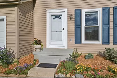 6430 Riverstone Drive, Columbus, OH 43228 - Photo 3