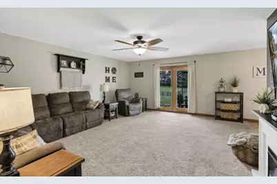 10575 State Route 56 E, Circleville, OH 43113 - Photo 17