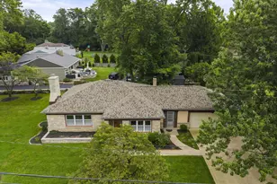 285 Beverly Pl, Worthington, OH 43085 - Photo 1