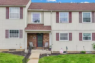 413 Williamsburg Ln NW, Lancaster, OH 43130 - Photo 1