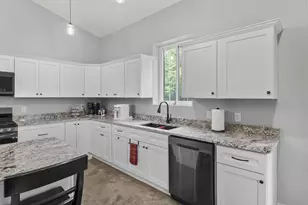 11691 Cherry Ln NW, Baltimore, OH 43105 - Photo 9