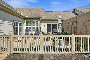 5339 W Sheffield Cir, Zanesville, OH 43701 - Photo 45