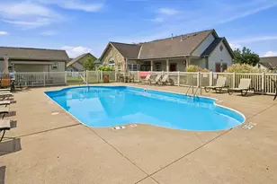 5339 W Sheffield Cir, Zanesville, OH 43701 - Photo 47