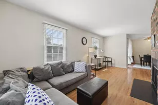 991 Manor Ln, Columbus, OH 43221 - Photo 15