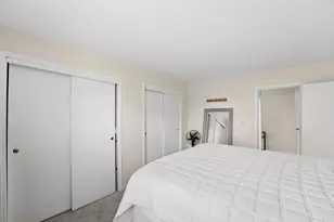 991 Manor Ln, Columbus, OH 43221 - Photo 13