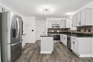8008 Marble Park Ave, Reynoldsburg, OH 43068 - Photo 7