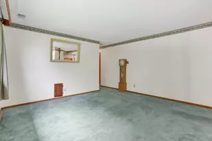 2375 Bauman Hill Rd SE, Lancaster, OH 43130 - Photo 5