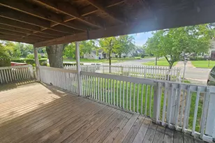818 E Weber Rd, Columbus, OH 43211 - Photo 5