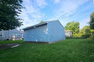 818 E Weber Rd, Columbus, OH 43211 - Photo 23