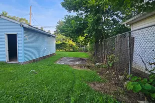818 E Weber Rd, Columbus, OH 43211 - Photo 21