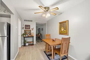 639 Dlyn St, Columbus, OH 43228 - Photo 7