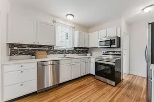 896 S Cassingham Rd, Bexley, OH 43209 - Photo 25