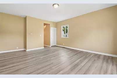185 W Locust Street, Newark, OH 43055 - Photo 5