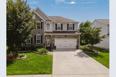 562 Preston Trails Drive, Pickerington, OH 43147 - Photo 1