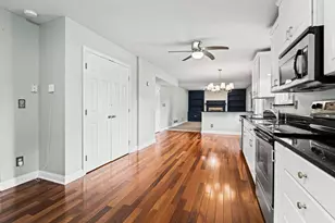 2116 Firestone St, Columbus, OH 43228 - Photo 7