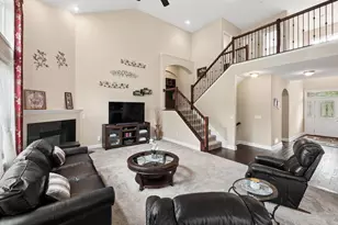 820 Ballater Dr, Delaware, OH 43015 - Photo 7