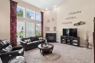 820 Ballater Dr, Delaware, OH 43015 - Photo 3