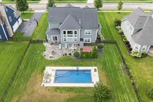 2449 Bryn Mawr Dr, Lewis Center, OH 43035 - Photo 97