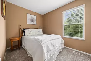 6240 Wrothston Dr, Columbus, OH 43228 - Photo 25