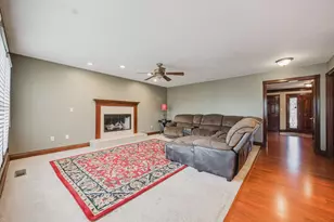 2119 Gingerwood Ct, Grove City, OH 43123 - Photo 15