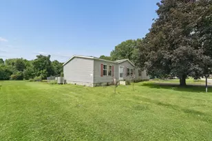 2401 Massieville Rd, Chillicothe, OH 45601 - Photo 3