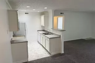 5410 Garden Ridge, Columbus, OH 43228 - Photo 7