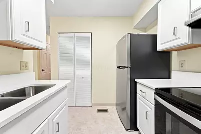 6350 Well Fleet Drive #103, Columbus, OH 43231 - Photo 9