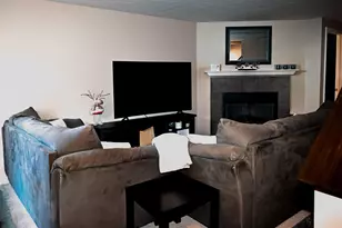 8289 Bruntsfield Rd, Columbus, OH 43235 - Photo 13