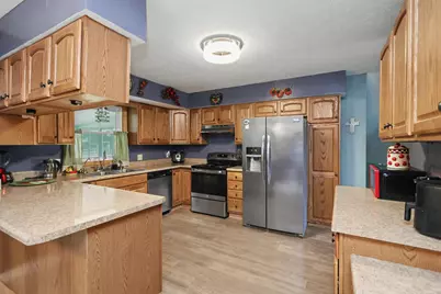 831 N Crestline Street, Crestline, OH 44827 - Photo 7