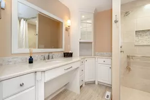 2405 Sandover Rd, Columbus, OH 43220 - Photo 23