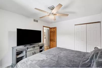 3850 Chickory Avenue, Columbus, OH 43230 - Photo 11