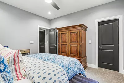 292 Cornelius Street, Columbus, OH 43215 - Photo 39