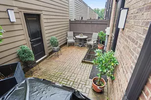 292 Cornelius St, Columbus, OH 43215 - Photo 43