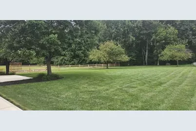 5541 Summer Boulevard, Galena, OH 43021 - Photo 7