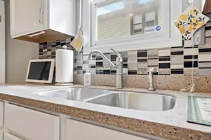 1379 S 5th St, Columbus, OH 43207 - Photo 19
