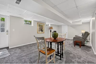 165 E College Avenue, Westerville, OH 43081 - Photo 35
