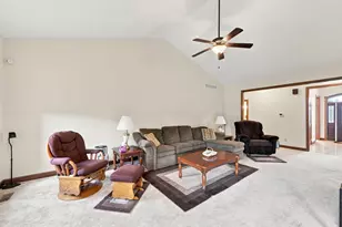 838 Marlow Cir, Marion, OH 43302 - Photo 9