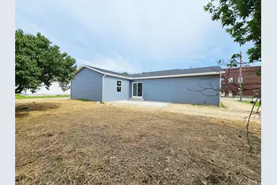 22 Cross Street, Bloomingburg, OH 43106 - Photo 11